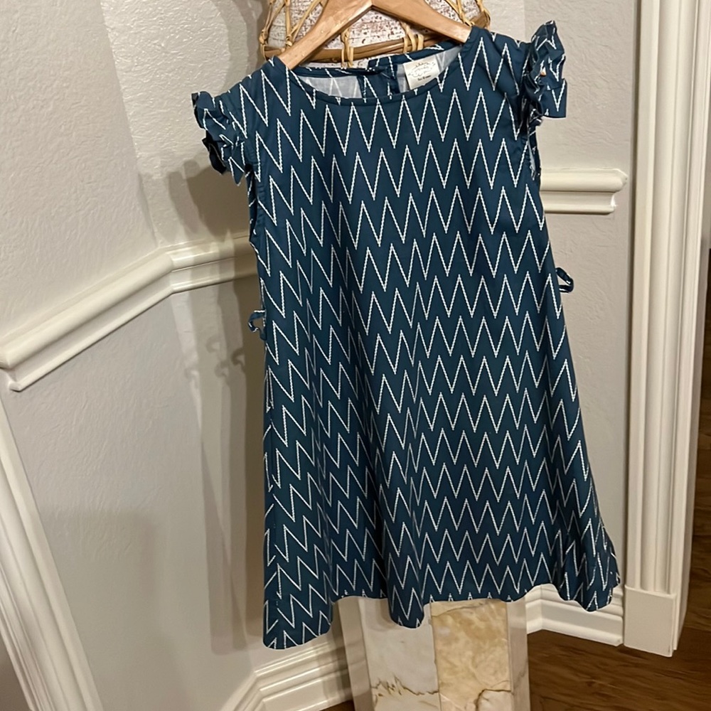 Persnickety girls dress size 10.